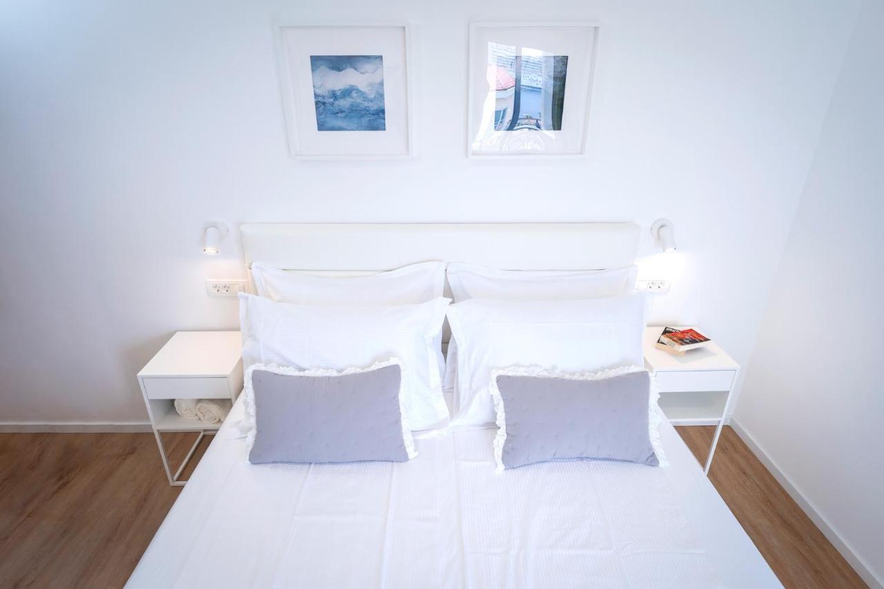 Feelhvar Along Bluelagoon Beach Хвар Екстериор снимка